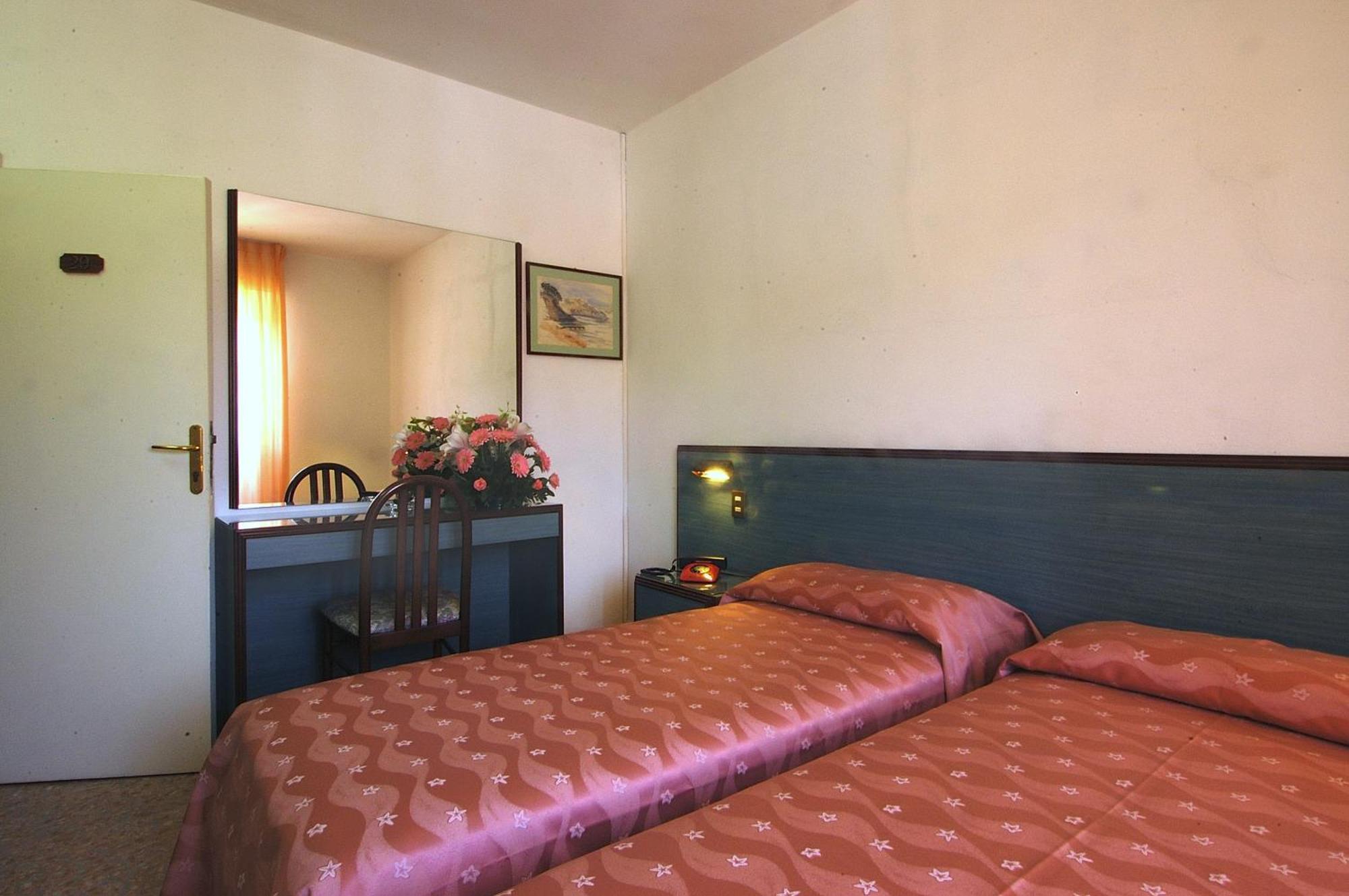 Frank'S Hotel Capoliveri  Extérieur photo